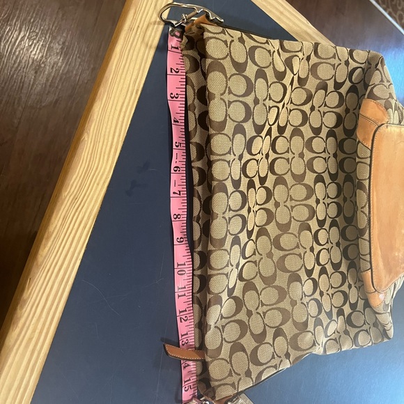 COACH - Picture 16 of 16